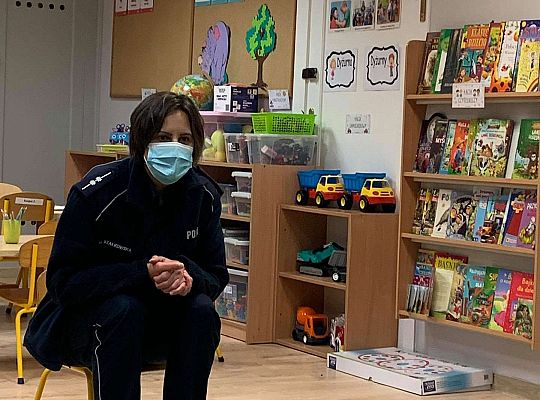 Gr IV Spotkanie z p. policjantką