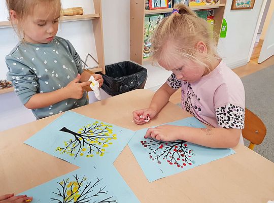 Gr. III Dzień drzewa