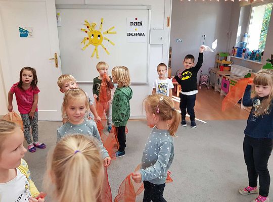 Gr. III Dzień drzewa