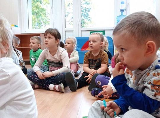 Gr. I i II Teatrzyk "Przygody krasnala Hałabały"