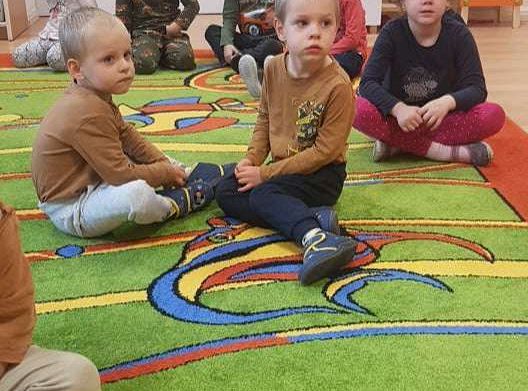 GR. I i II Teatrzyk - "Na straganie"