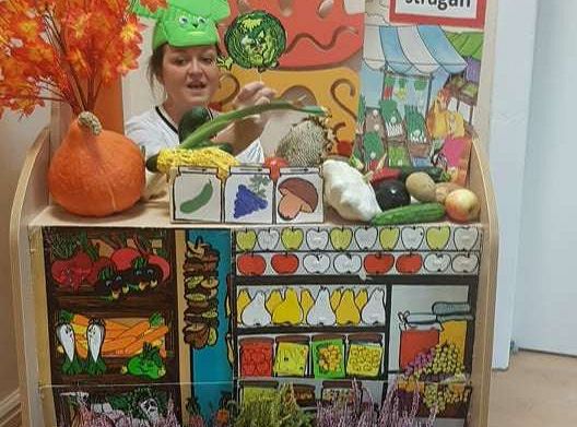 GR. I i II Teatrzyk - "Na straganie"