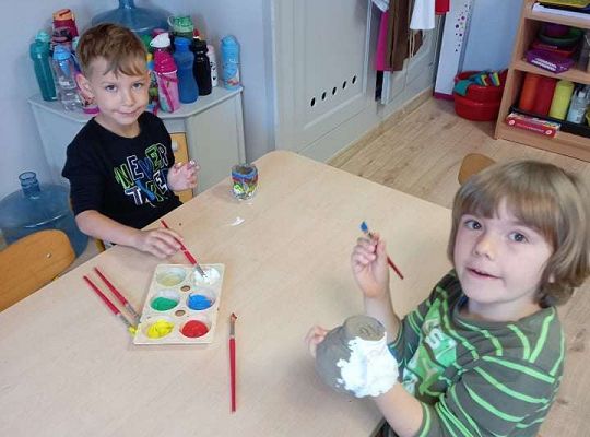 Gr. IV Malujemy gliniane wazony