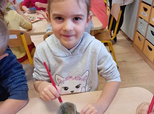 Gr. IV Malujemy gliniane wazony