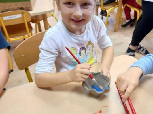 Gr. IV Malujemy gliniane wazony