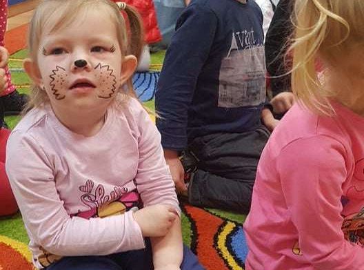 GR. I i II Teatrzyk "Trzy świnki"