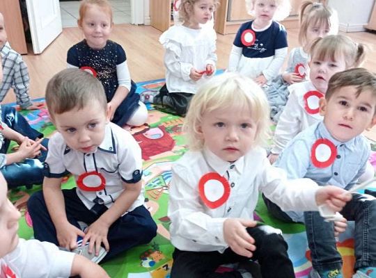 Trzecia lekcja "Niepodległa Polska"