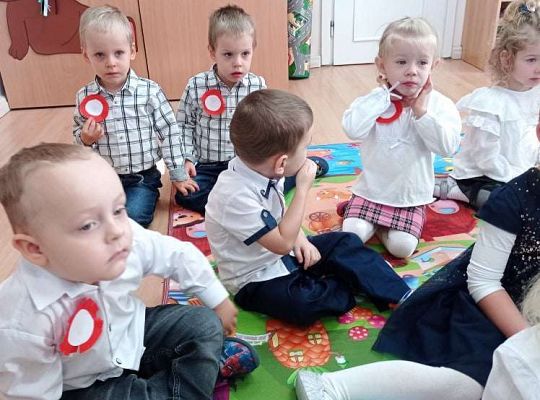 Trzecia lekcja "Niepodległa Polska"