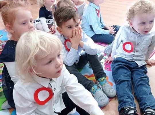 Trzecia lekcja "Niepodległa Polska"