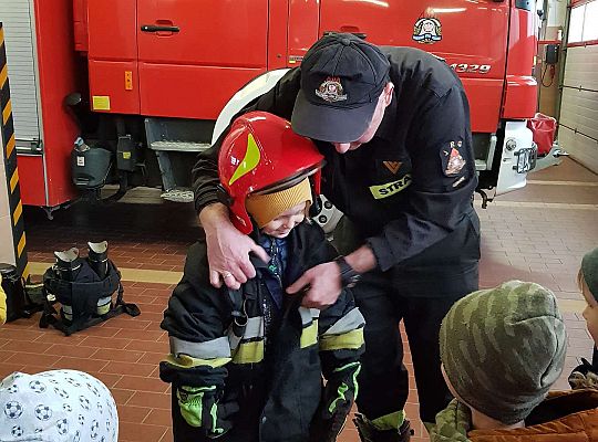 Gr. II i III Wizyta w Komendzie Straży Pożarnej