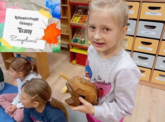 Gr. IV "Idź w stronę dźwięku"- realizacja programu "Gramy zmysłami"