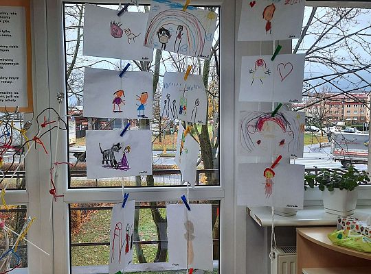 Gr III Zajęcia z programu Zippi- Spotkanie 1 Uczucie smutku-uczucie radości