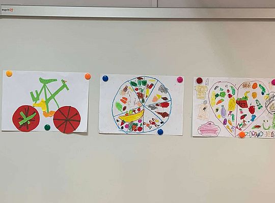 Gr IV Projekt-„Zdrowo jem, więcej wiem”.