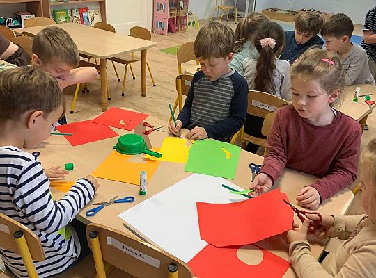 Gr IV Projekt-„Zdrowo jem, więcej wiem”.