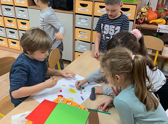 Gr IV Projekt-„Zdrowo jem, więcej wiem”.