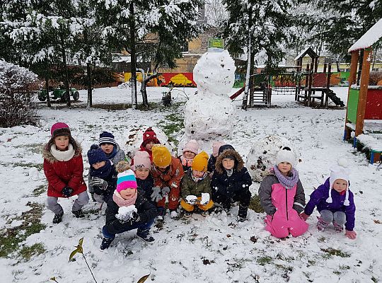 Gr. III Zabawy na śniegu