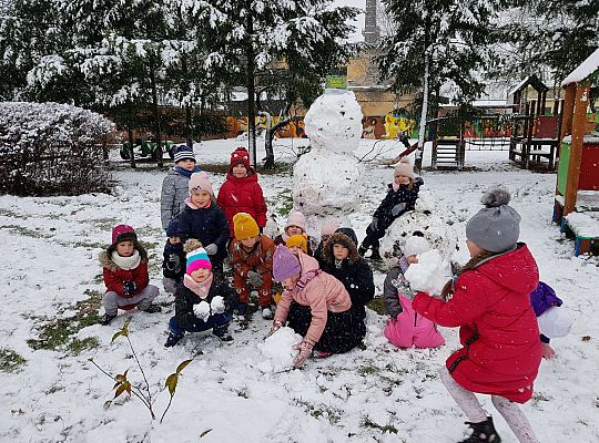 Gr. III Zabawy na śniegu