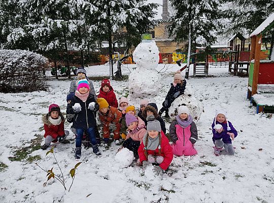 Gr. III Zabawy na śniegu