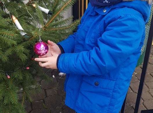 Strojenie przedszkolnej choinki