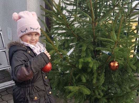 Strojenie przedszkolnej choinki