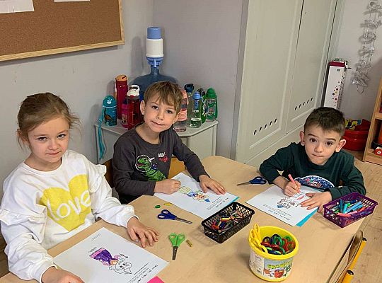 Gr IV Projekt ogólnopolski „ Zdrowo jem-więcej wiem”.