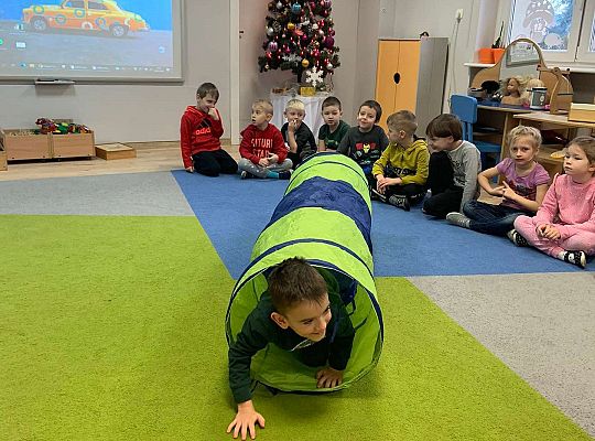 Gr IV Projekt ogólnopolski „ Zdrowo jem-więcej wiem”.