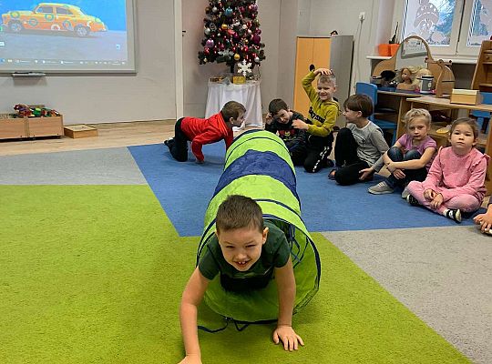 Gr IV Projekt ogólnopolski „ Zdrowo jem-więcej wiem”.