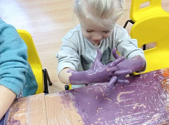 Gr. I My klepiemy do rytmu