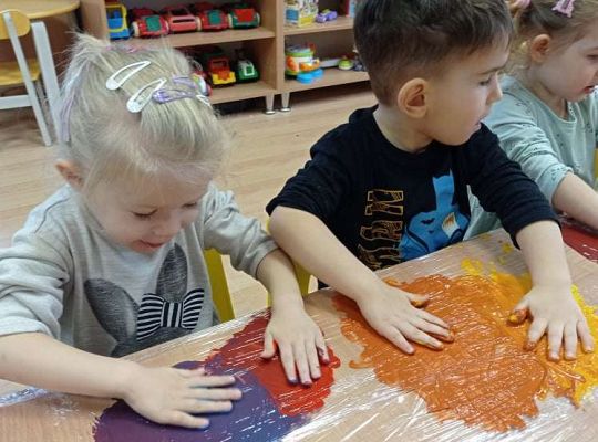 Gr. I My klepiemy do rytmu