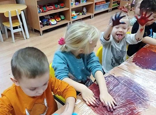 Gr. I My klepiemy do rytmu