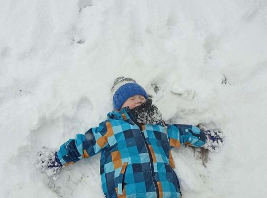 Gr. I Zabawy na śniegu