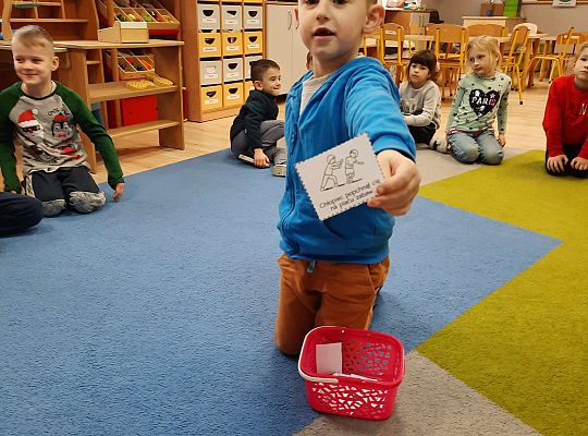 Gr IV "Przyjaciele Zippiego"