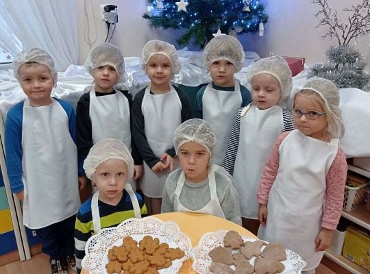 Gr. II Ozdabiamy pierniczki