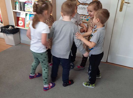 Gr. III "Przyjaciele Zippiego"- Doskonalenie komunikacji