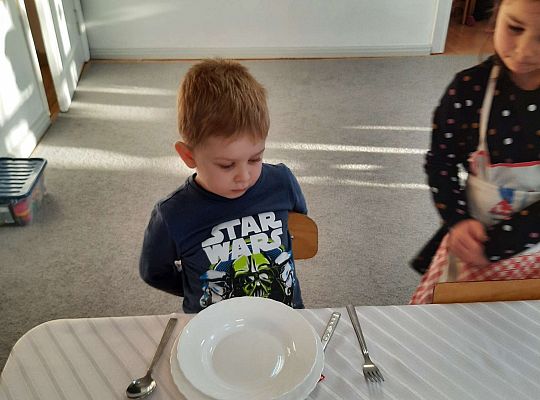 Gr. III Przygotowujemy się do świąt