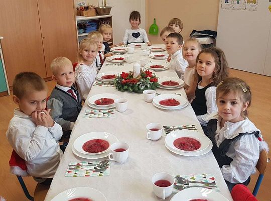 Gr. II Wigilia oraz świąteczne życzenia