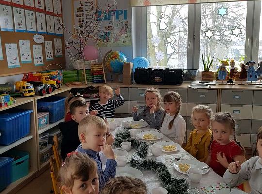 Gr. III Wigilia i świąteczne życzenia