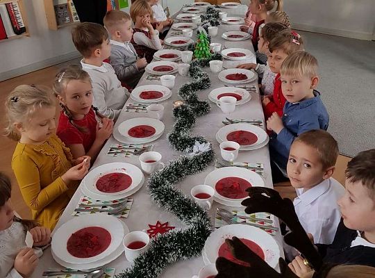 Gr. III Wigilia i świąteczne życzenia