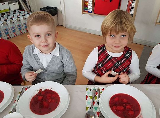 Gr. III Wigilia i świąteczne życzenia