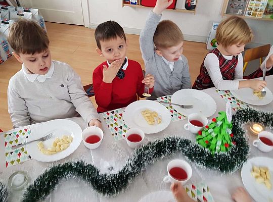 Gr. III Wigilia i świąteczne życzenia