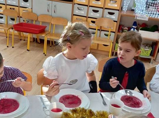 Gr. IV - Wigilia i świąteczne życzenia