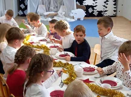 Gr. IV - Wigilia i świąteczne życzenia