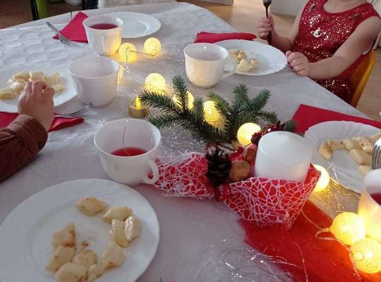 Gr. I Wigilia oraz świąteczne życzenia