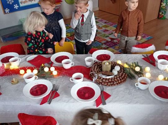 Gr. I Wigilia oraz świąteczne życzenia