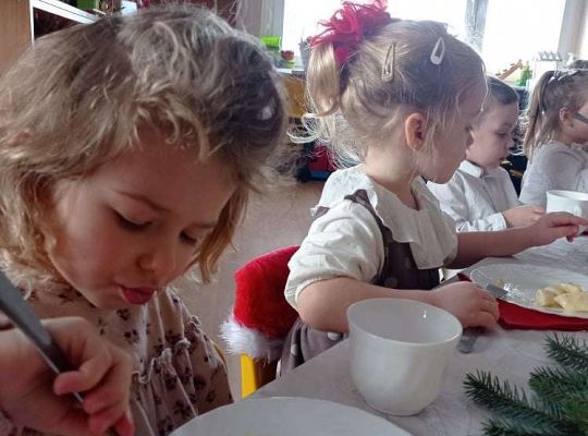 Gr. I Wigilia oraz świąteczne życzenia