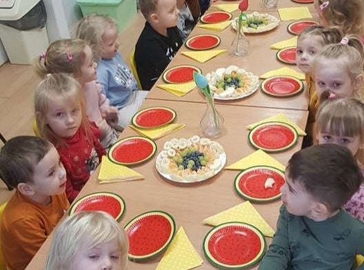 Gr. I Urodzinki Otyli, Zuzi oraz Zosi