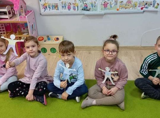 Gr. IV zajęcia z programu Przyjaciele Zippiego- "Przyjaciel"