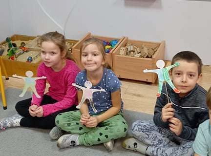 Gr. IV zajęcia z programu Przyjaciele Zippiego- "Przyjaciel"