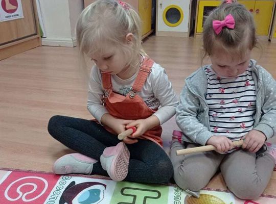 Gr. I - Ćwiczymy motorykę małą