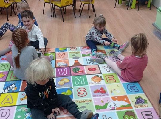 Gr. I - Ćwiczymy motorykę małą